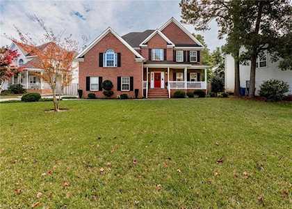 717 Denham Arch Chesapeake, VA 23322