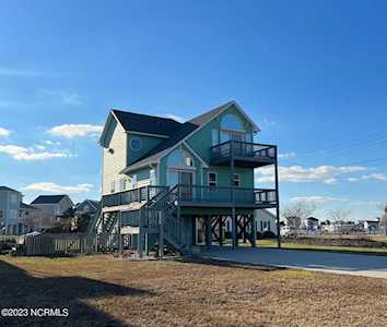 211 Old Causeway Road Atlantic Beach, NC 28512