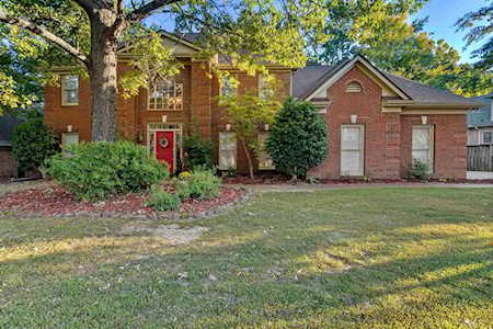 8943 Bazemore Rd Memphis, TN 38018