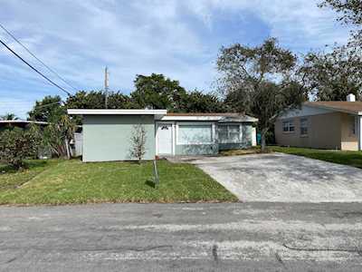 225 NW 3rd Avenue Boynton Beach, FL 33435