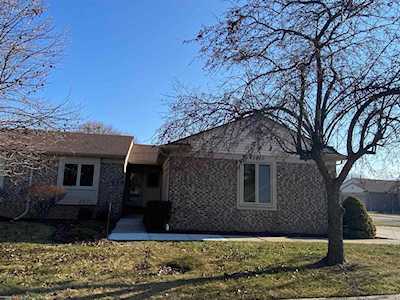 45620 Elm Tree Shelby Twp, MI 48315