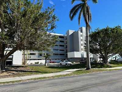 4223 Bay Beach Ln #F1 Fort Myers Beach, FL 33931