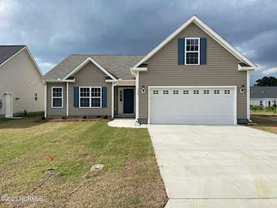 220 Sequoia Drive Greenville, NC 27858