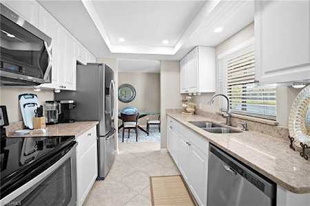 8411 Charter Club Cir #5 Fort Myers, FL 33919