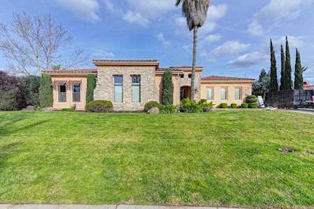 8507 Indianwood Way Roseville, CA 95747