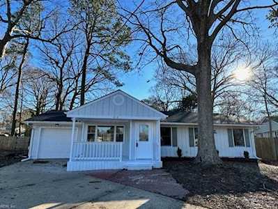 612 Greenville Ct Hampton, VA 23669