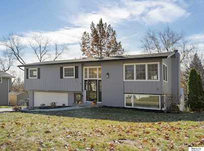 9825 Pasadena Ave Omaha, NE 68124