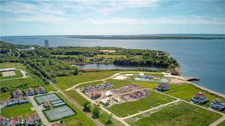 195 Harbor Drive (Beach Cottage 41B) Dr Portsmouth, RI 02871