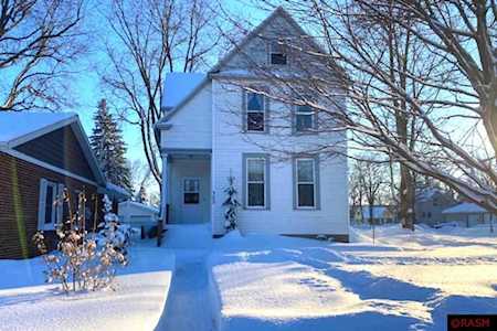 325 SW Maple St Sleepy Eye, MN 56085