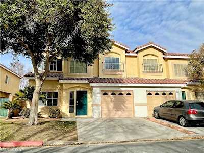 6528 Angel Mountain Ave Las Vegas, NV 89130