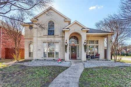 5501 Buckskin Drive The Colony, TX 75056