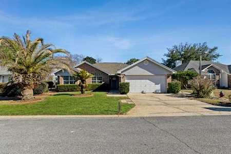 331 Parkwood Place Niceville, FL 32578