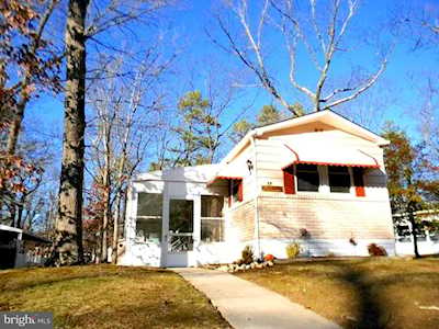 77 Holly Ct. Tabernacle, NJ 08088