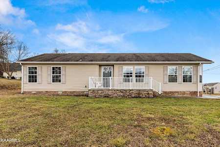 1004 Milldale Square Rd Dandridge, TN 37725