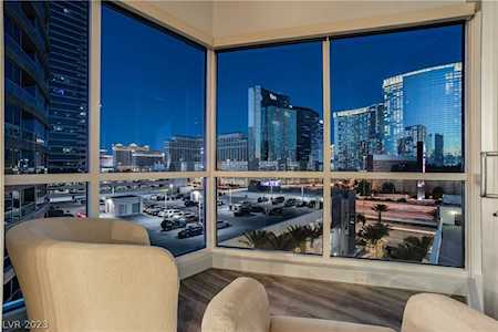 4575 Dean Martin Dr #712 Las Vegas, NV 89103