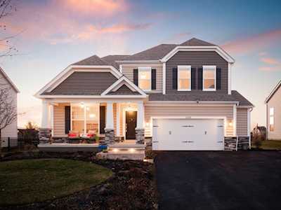 12299 Herons Landing Drive Pickerington, OH 43147