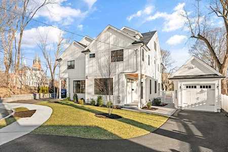 21 Conant Rd #21 Watertown, MA 02472