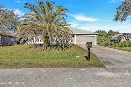 1739 NW Lacombe Street Palm Bay, FL 32907