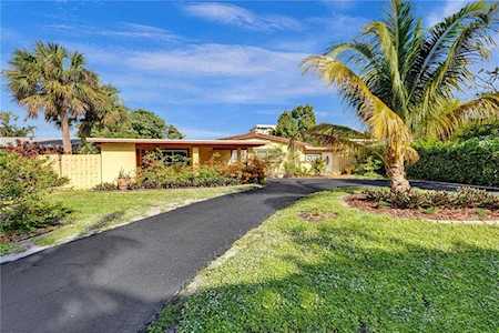 2041 NE 30th St Fort Lauderdale, FL 33306
