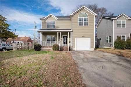 884 Norview Arch Norfolk, VA 23513