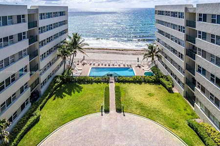 1237 Hillsboro Mile #304 Hillsboro Beach, FL 33062