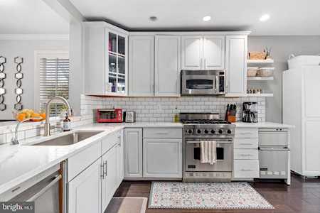 735 Massey Ln #A Alexandria, VA 22314