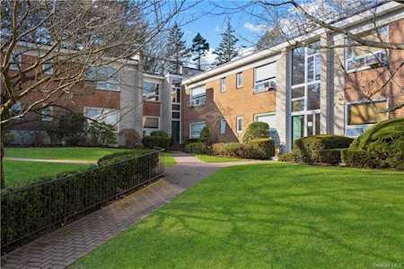 16 Channing Place #2L Eastchester, NY 10709