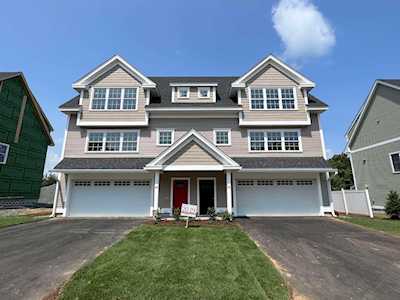 Unit 19 Stonehill Pointe Rd #19 Newmarket, NH 03857
