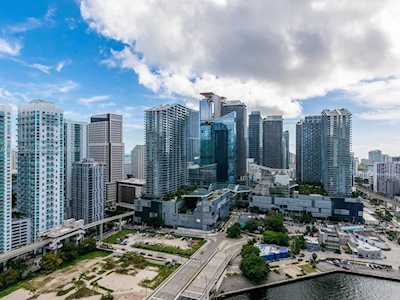 350 S Miami Ave #3208 Miami, FL 33130