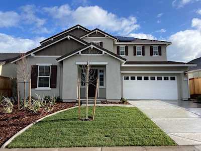 405 Confederation Court Lincoln, CA 95648
