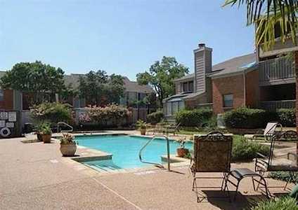 2100 Randy Snow Road #404 Arlington, TX 76011