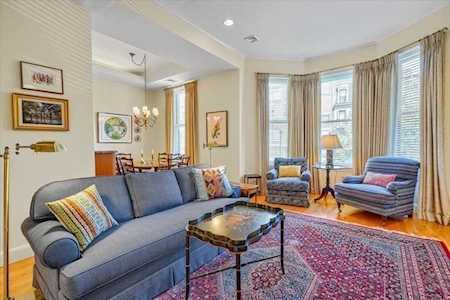 341 Beacon Street #3A Boston, MA 02116