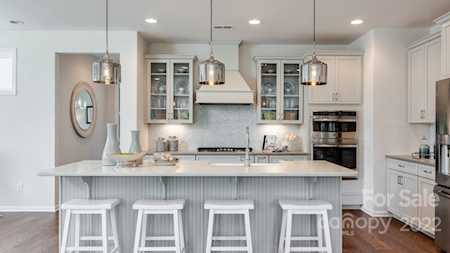 256 W Waterlynn Rd Mooresville, NC 28117