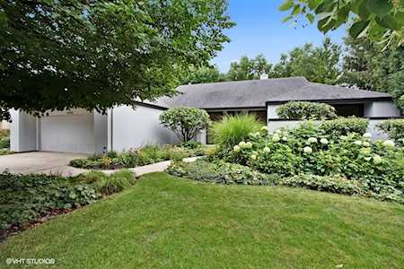 2090 Painters Lake Rd Highland Park, IL 60035