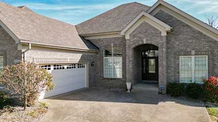 4924 Carriage Pass Pl Louisville, KY 40299