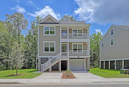 3709 Sandy Gate Ln Mount Pleasant, SC 29466