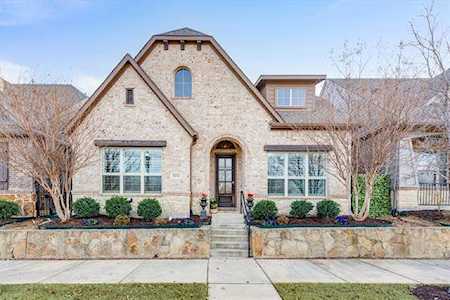 8232 Odell Street North Richland Hills, TX 76182