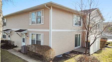 5332 Crescent Ln #D Oak Forest, IL 60452