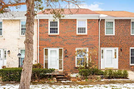 621 Simbury Street Columbus, OH 43228