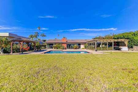 2241 Via Anita La Jolla, CA 92037