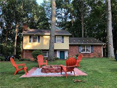 166 Charlotte Place Advance, NC 27006