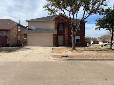 6813 Geyser Trail Watauga, TX 76137