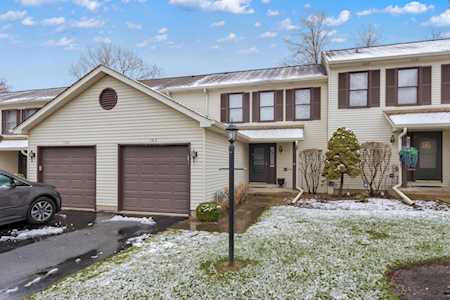 122 Villa Circle Dr #2 Palatine, IL 60067