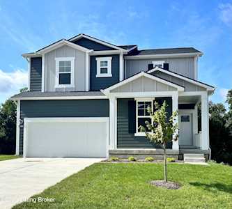 4702 Golden Eagle Drive Louisville, KY 40245