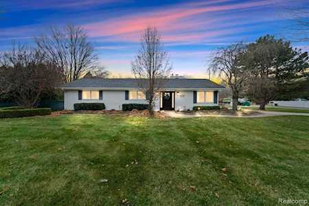 6128 S Main St Independence Twp, MI 48346