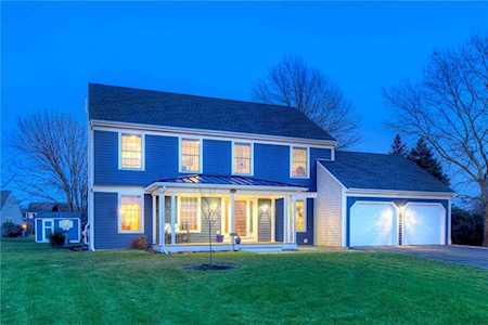 301 Meadow Ln Middletown, RI 02842