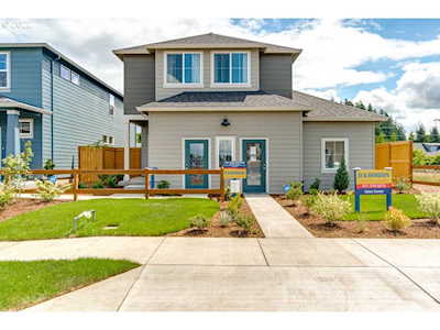 2912 V ST Springfield, OR 97477
