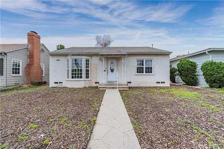 3757 Gardenia Ave Long Beach, CA 90807