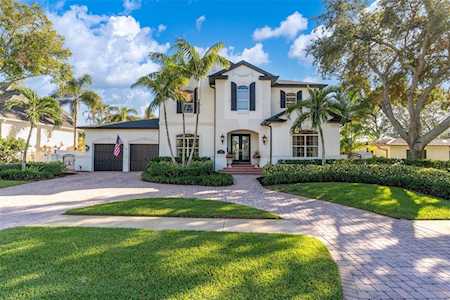 356 Belleair Dr NE St. Petersburg, FL 33704