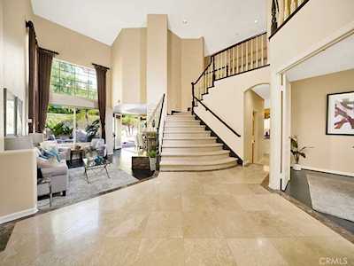 27131 S Ridge Dr Mission Viejo, CA 92692